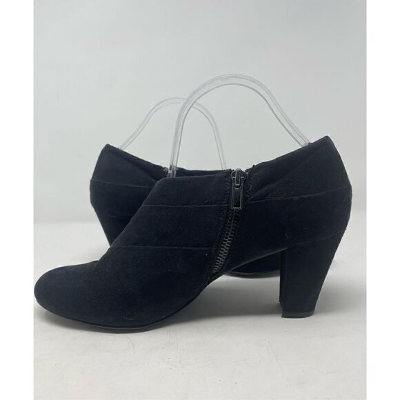 🔴 Mootsie Tootsie black vegan suede ankle booties size 9.5 - Picture 10 of 13